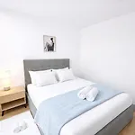 Cc Gaia Apartment